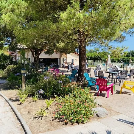 Parque de vacaciones Village La Foret Des Landes 2*