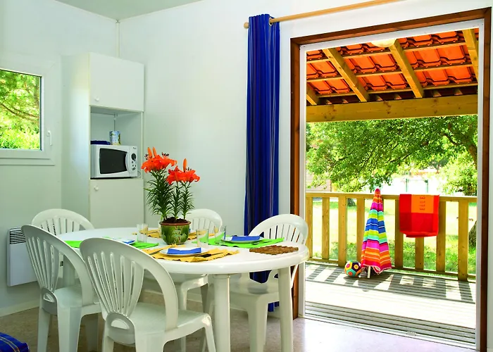 Village La Forêt Des Landes 2*